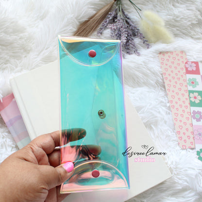 Bookmark Keeper – Holographic Snap Pouch