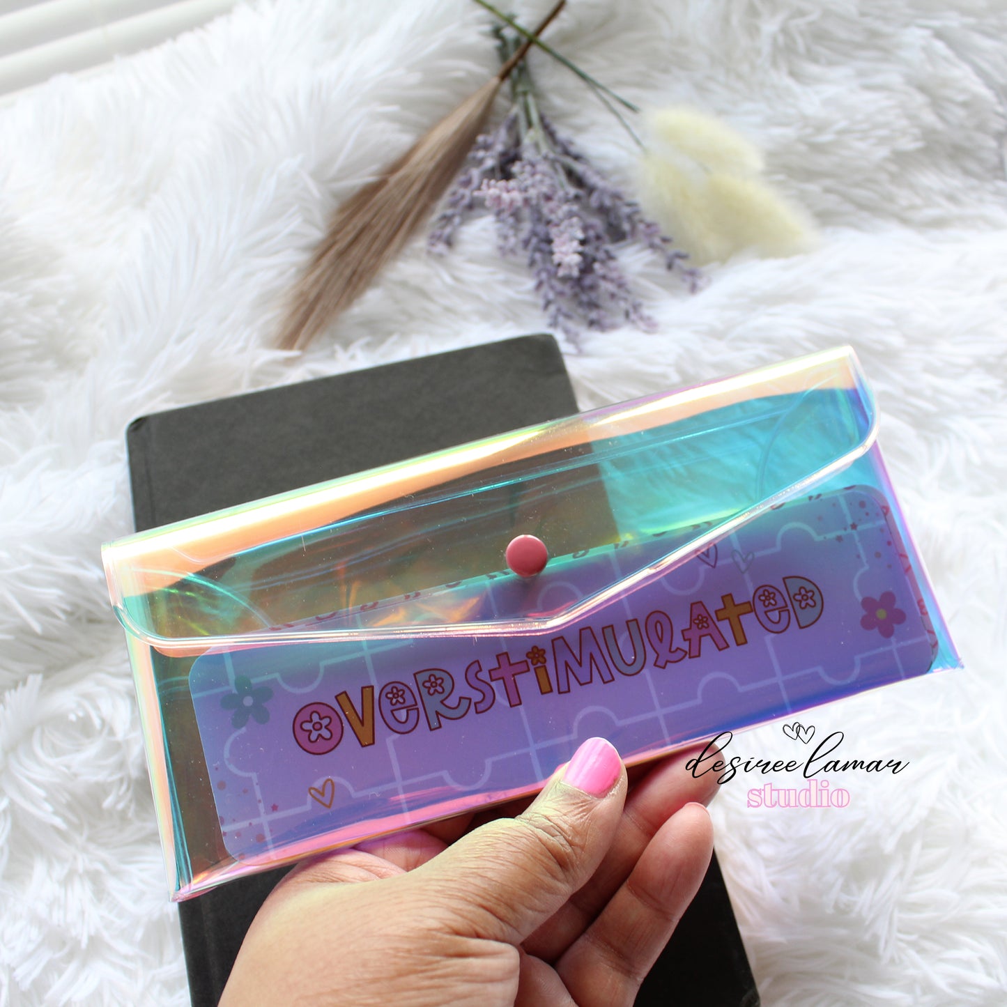 Bookmark Keeper – Holographic Snap Pouch