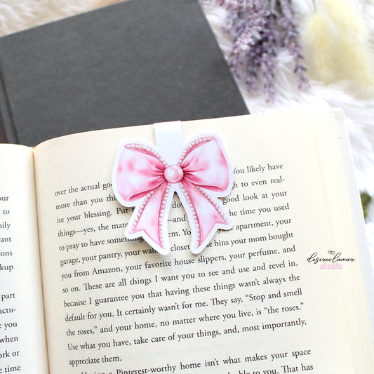 Elegant Bow Magnetic Bookmark