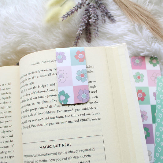 Retro Floral Magnetic Bookmark, Tab Bookmark